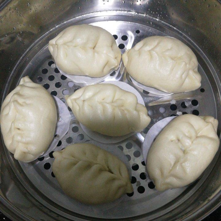 萝卜牛肉包子