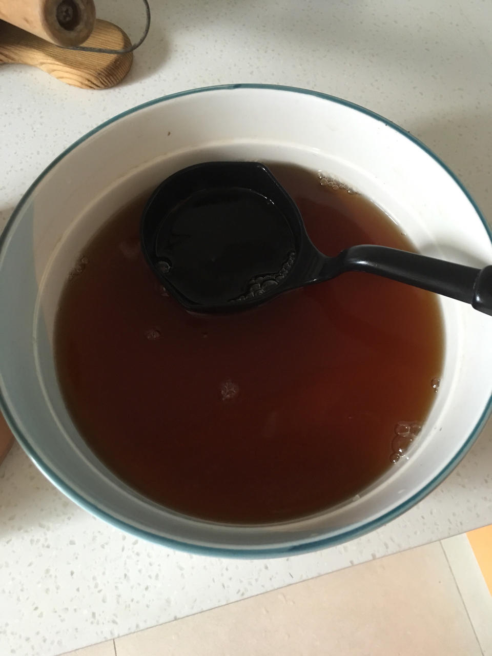 古法熬制酸梅汤（此方几乎无中药味孩子非常喜欢喝）