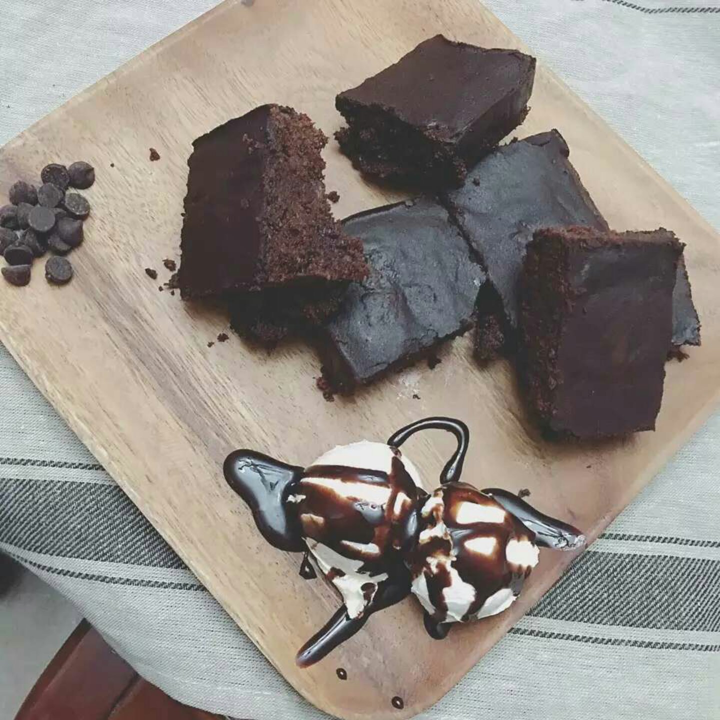 威士忌布朗尼<Whiskey Glazed Brownies>