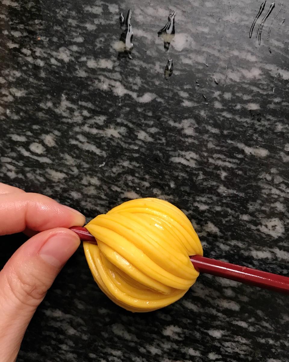 胡萝卜汁花卷馒头