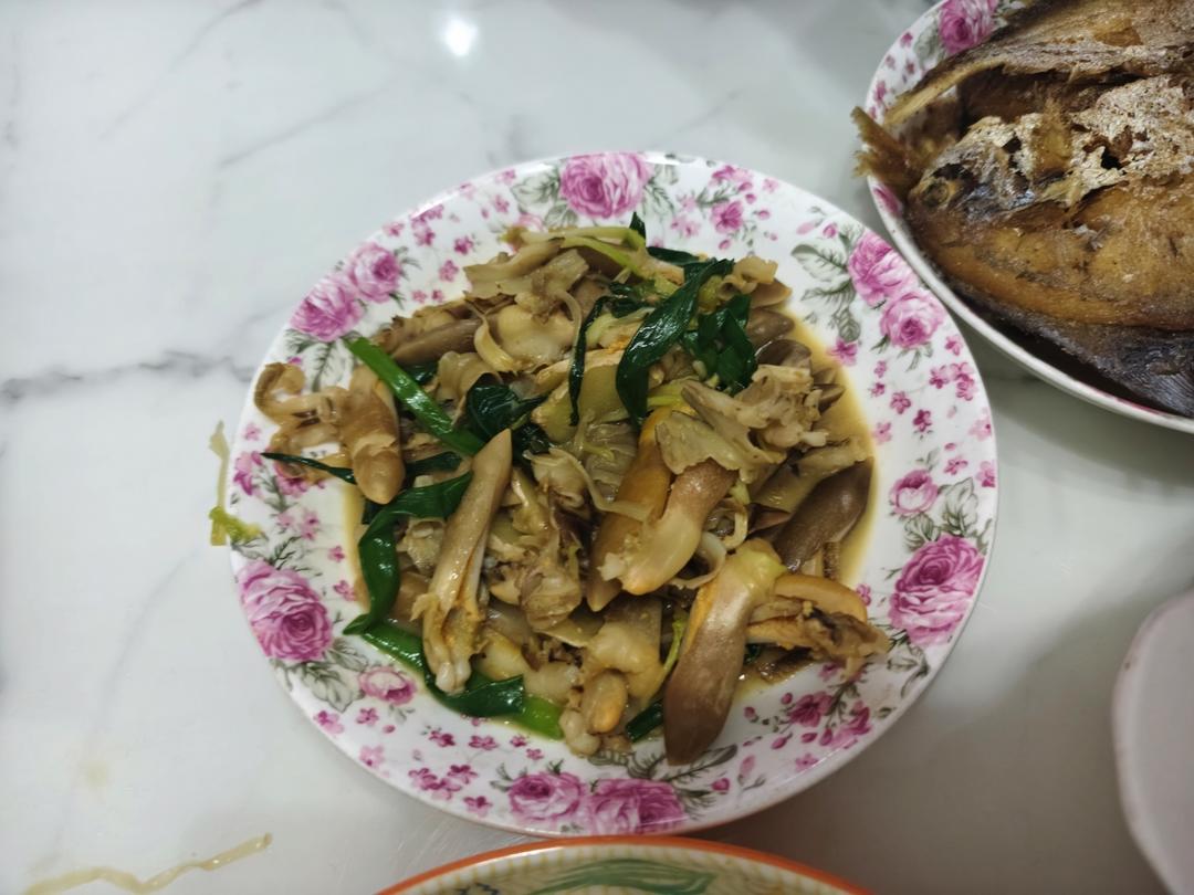 葱姜爆炒蛏子王