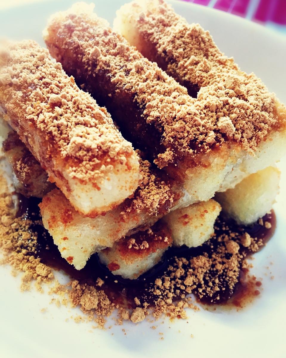 小雨点快乐做的红糖糍粑