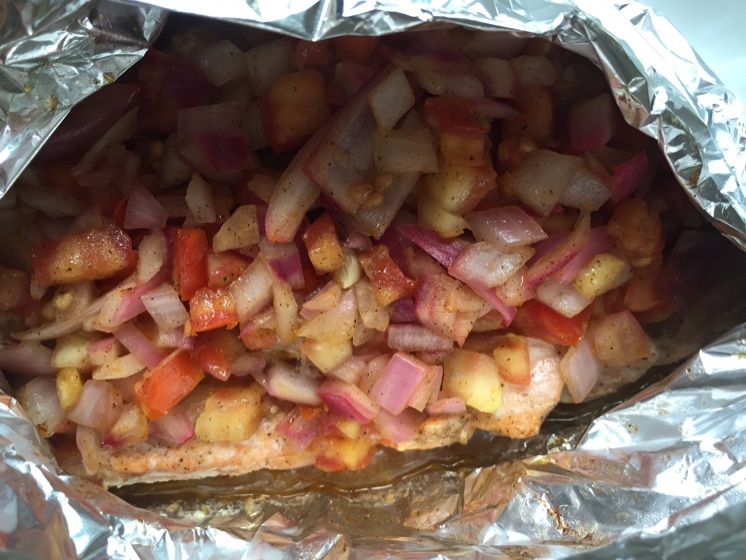 锡纸烤三文鱼  （Salmon Baked in Foil）