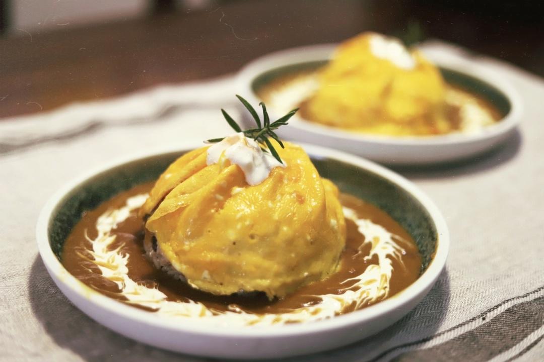 山丘咖喱蛋包饭