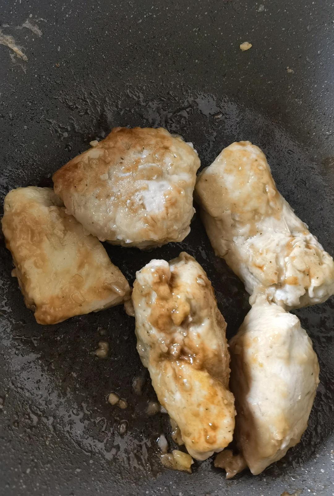 【嫩煎鸡胸肉】