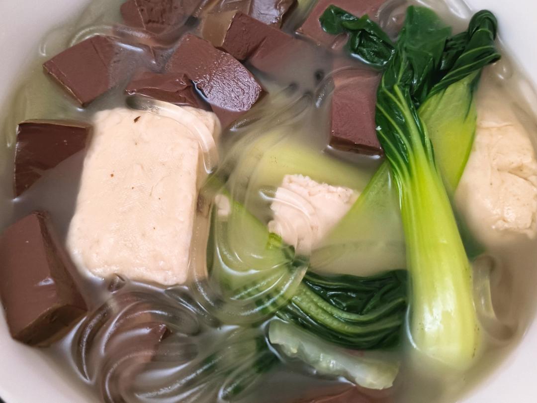 鸭血粉丝汤（无浓汤宝）