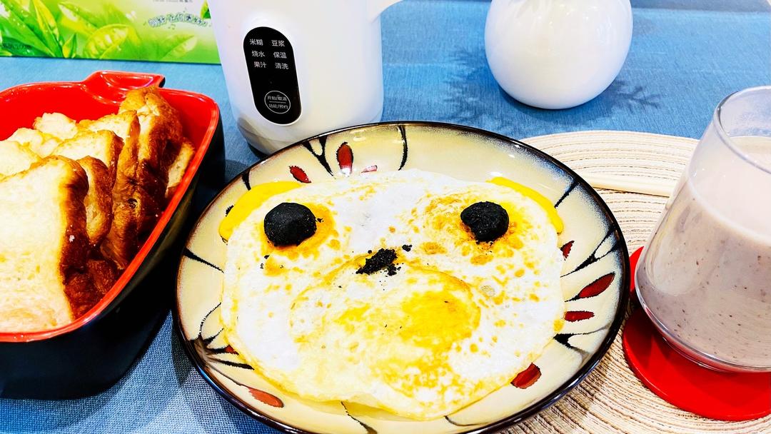 嘟嘟熊早餐的做法