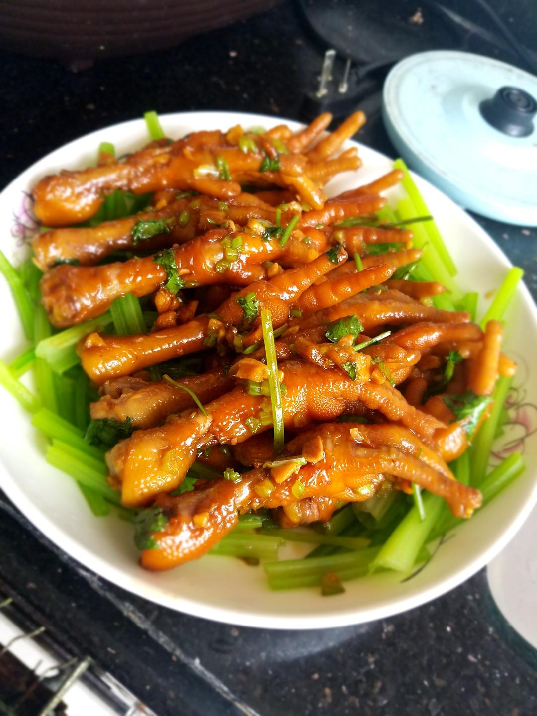 秘制红烧鸡爪