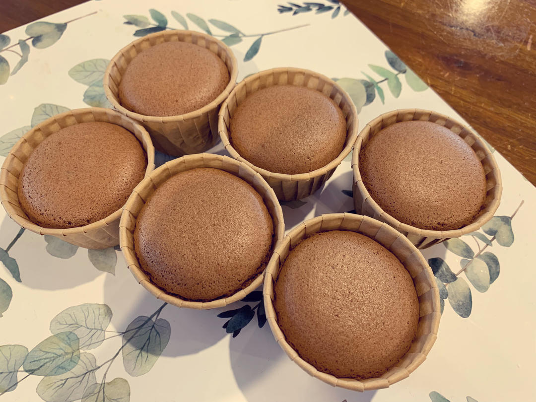 巧克力纸杯蛋糕