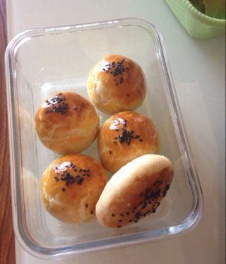 蛋黄酥酥酥（超级奶香黄油版）