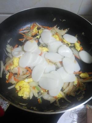菜心、鸡蛋、虾皮炒年糕的做法 步骤10