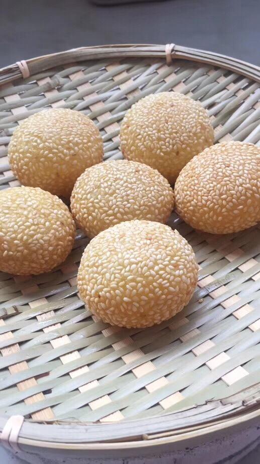 快手早餐👉酥脆香甜软糯的空心麻圆🍡