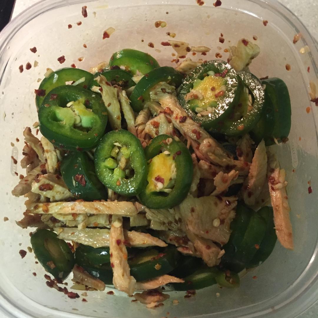 吉祥如意椒麻鸡丝—太阳谷 SUN VALLEY 好好吃饭
