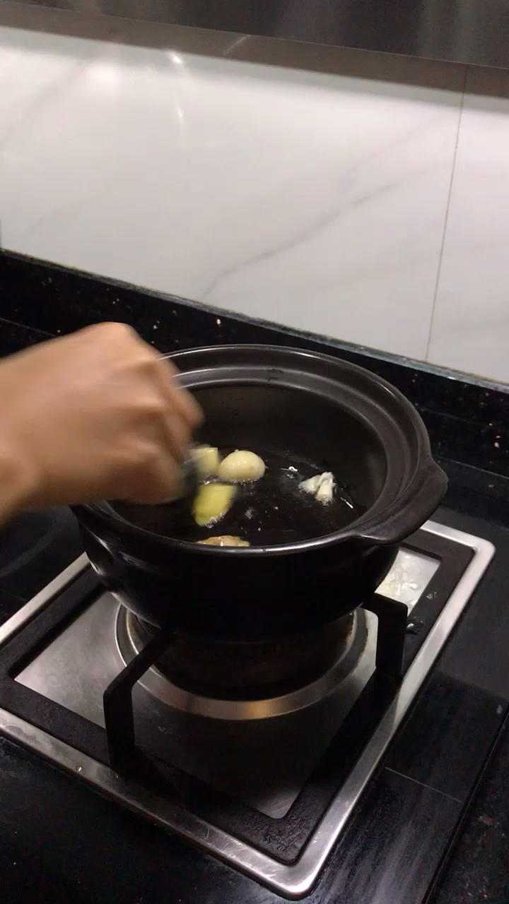 🍅番茄酸菜牛肉煲