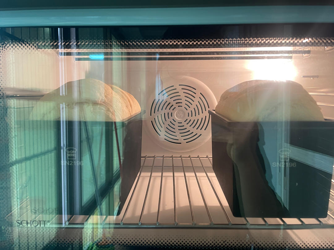 口感妙啊~高含量鲜奶糯米汤种吐司