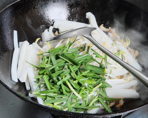 美食达摩院丨炒粿条，东南亚风味，好吃到怀疑人生的做法 步骤8