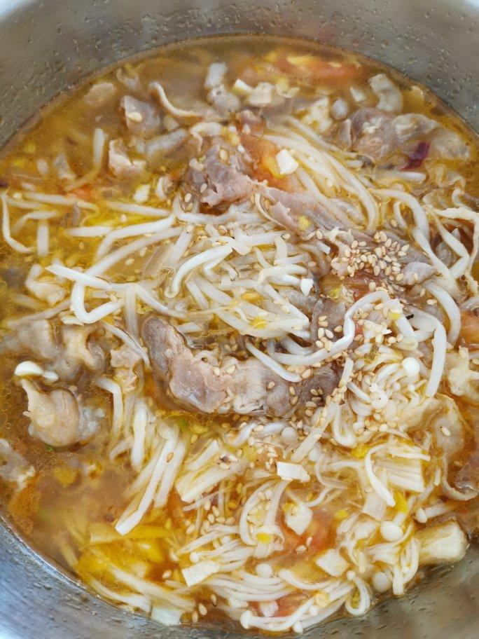 超下饭的酸汤肥牛