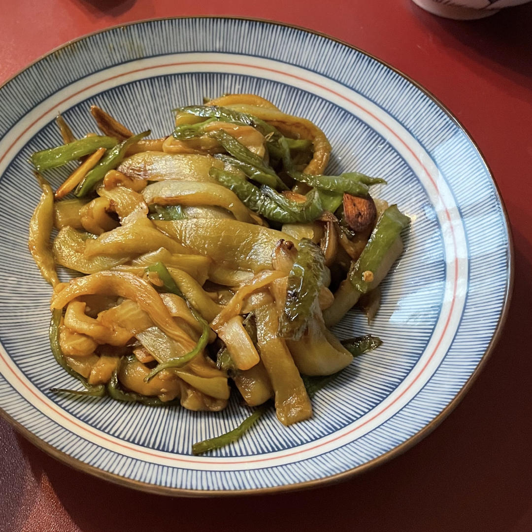 减脂青椒炒茄子