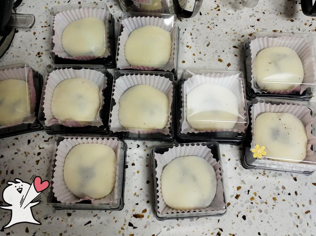 腹黑白胖子——奥利奥雪媚娘
