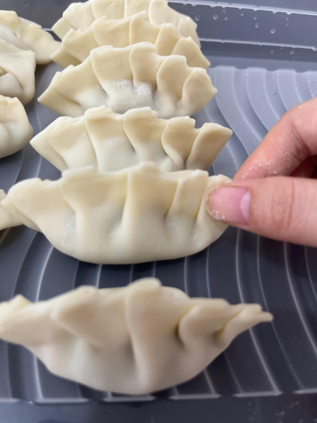 六种包饺子手法（附视频）
