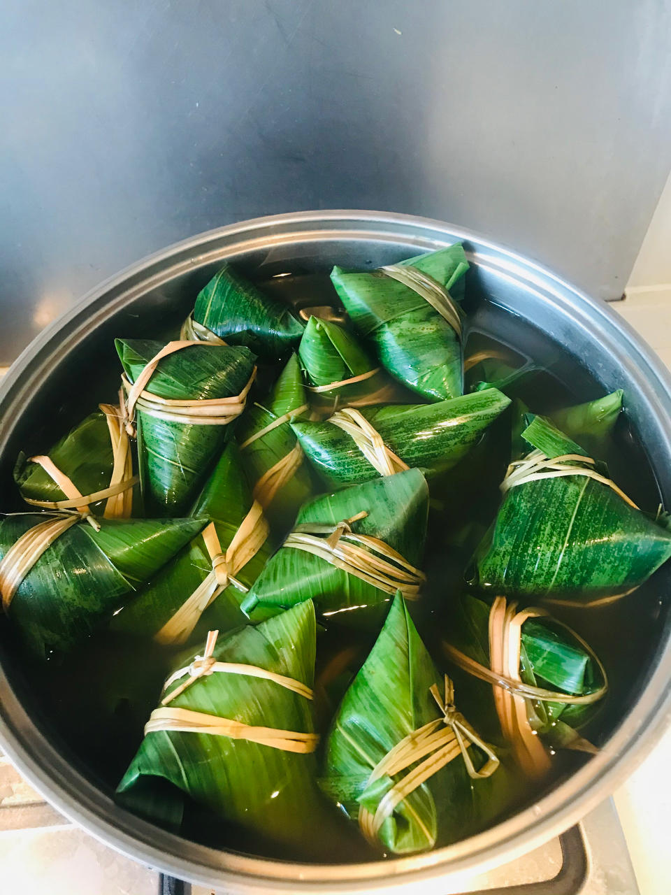 浙江四角粽子的包法（视频）
