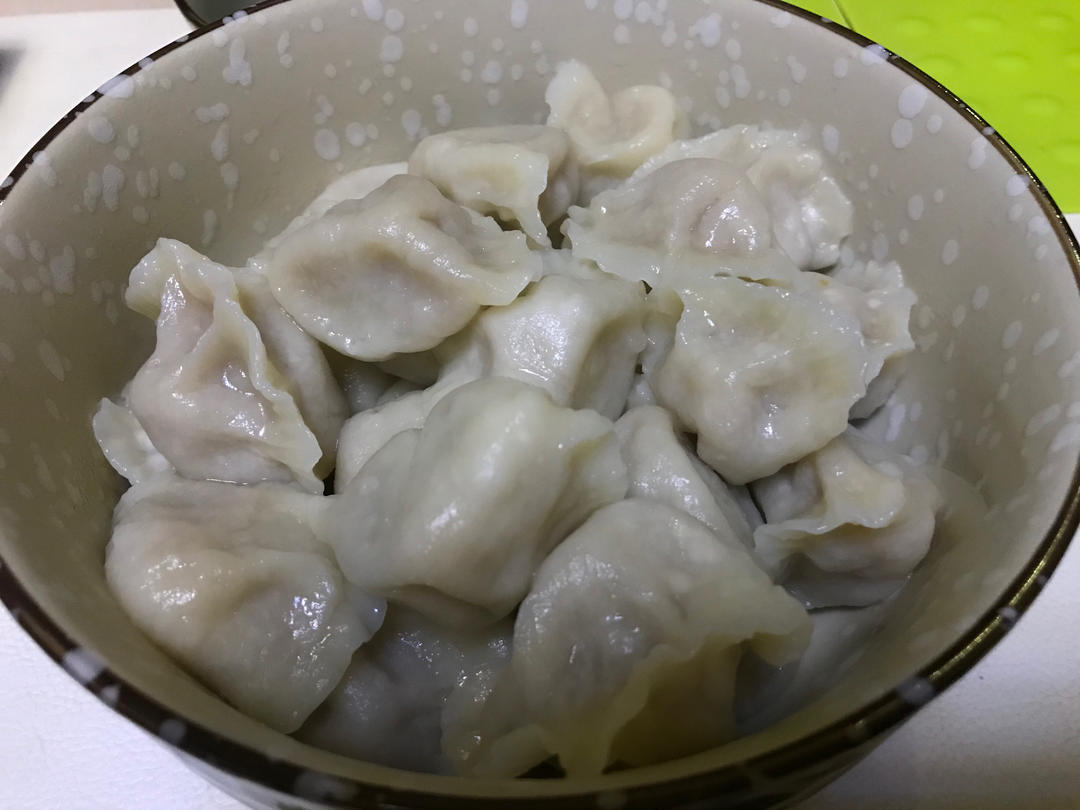 羊肉胡萝卜饺子