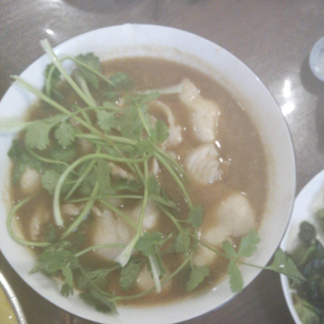 昆明小锅米线（视频在最后）