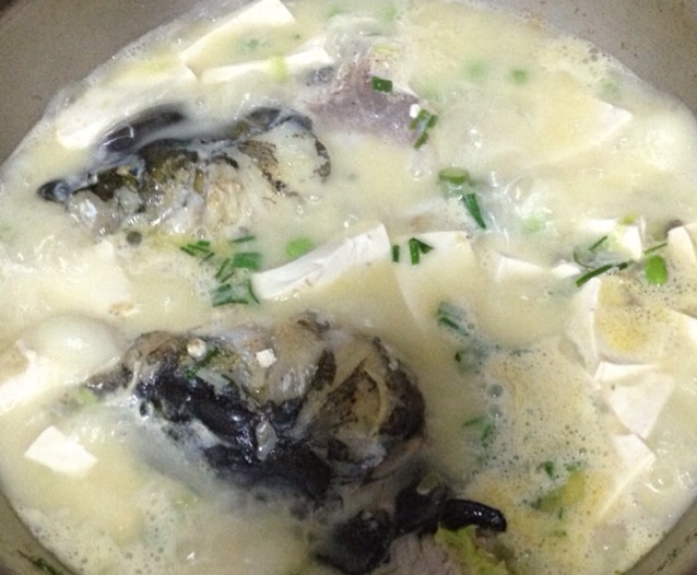 鱼头豆腐汤