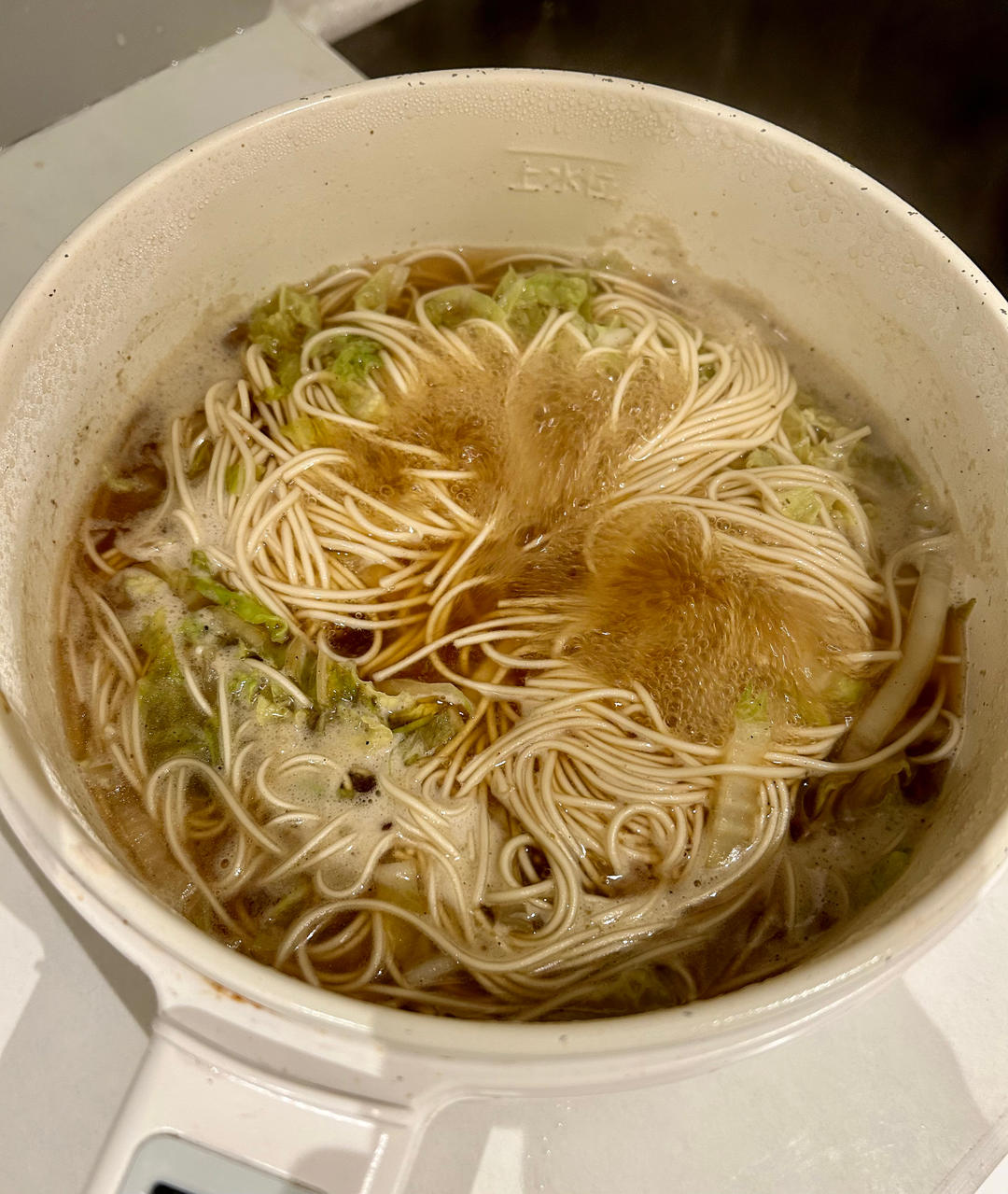 白菜炝锅面·老饭骨版