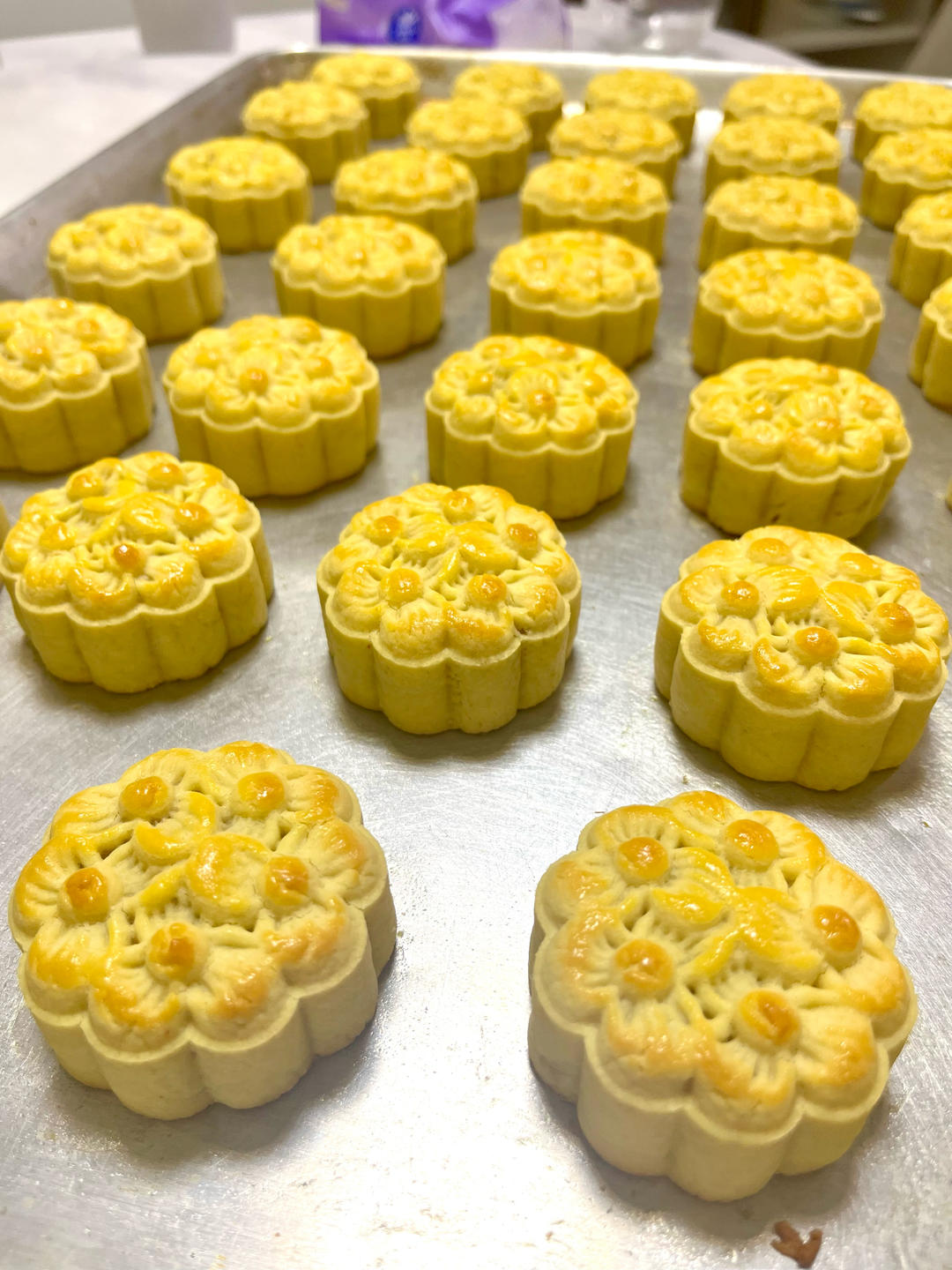 椰蓉奶酥月饼/椰香奶香浓郁/曲奇口感/不可错过