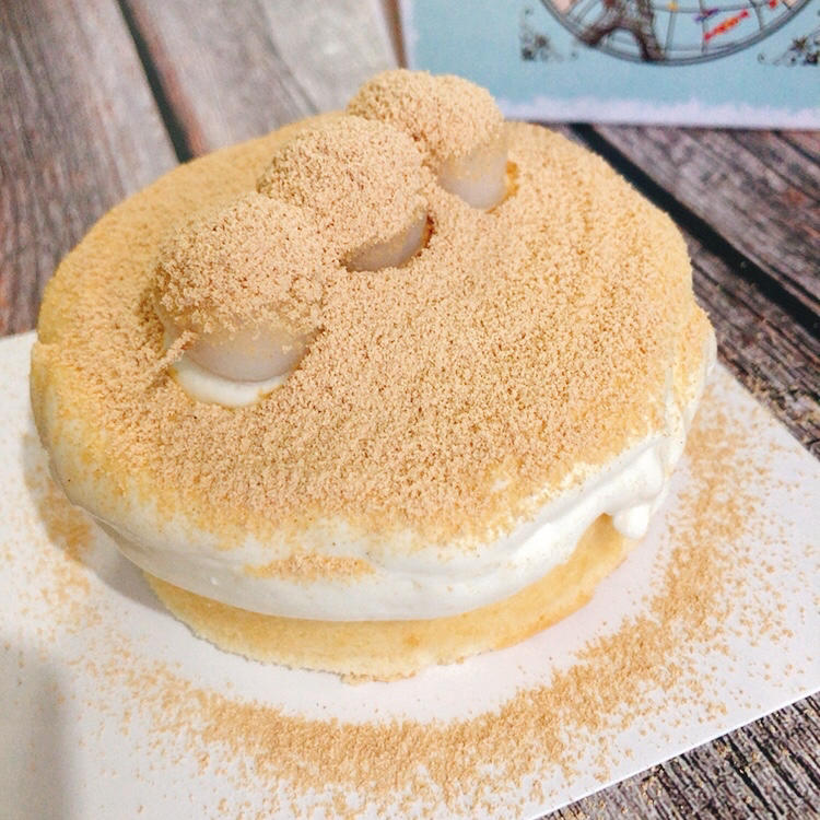 好吃到舔盘子的【白玉豆乳爆浆蛋糕】