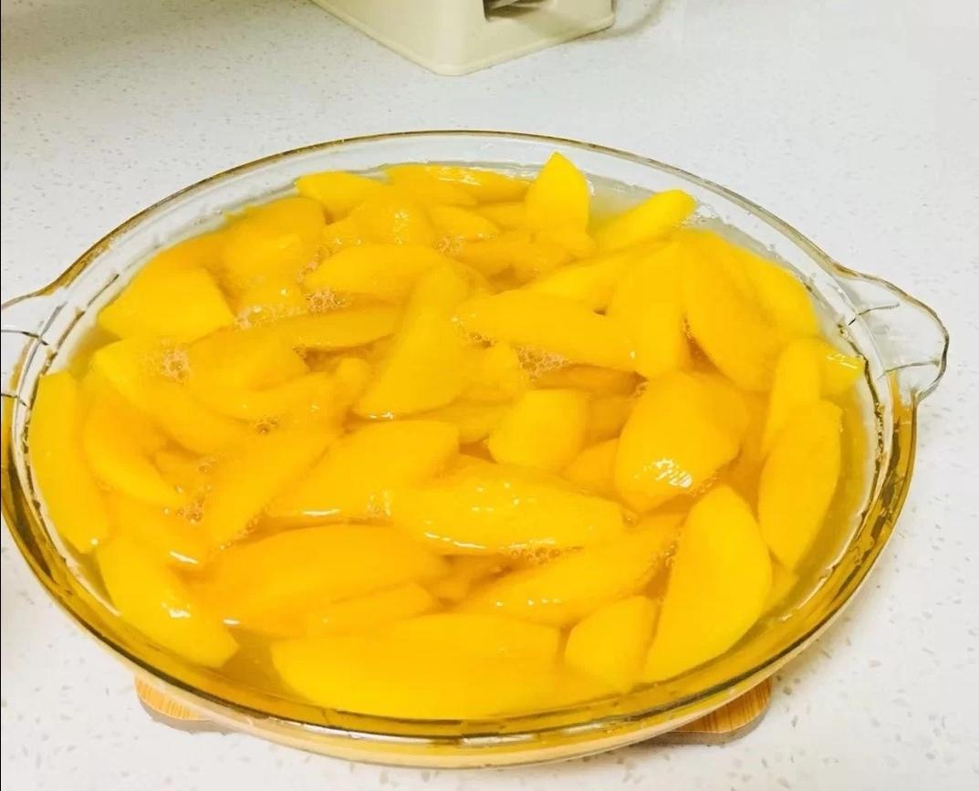 黄桃罐头的做法