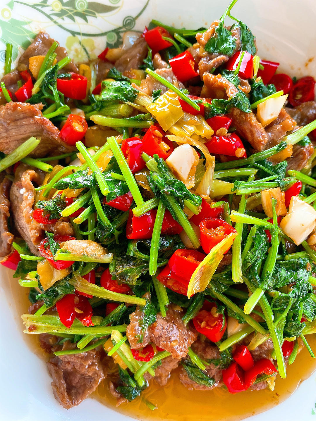 小炒黄牛肉，肉嫩味香！太好吃了简直是米饭杀手！