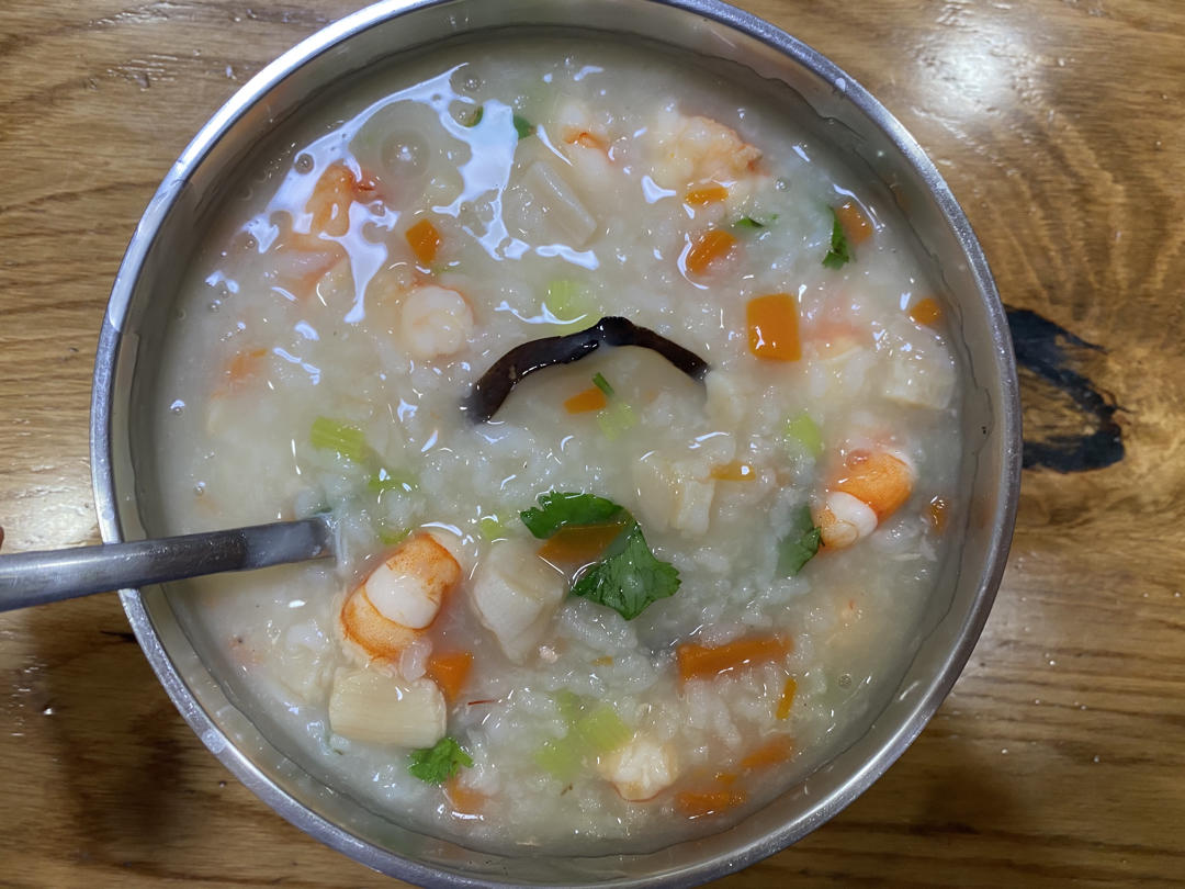 小孩超级爱吃的干贝鲜虾粥