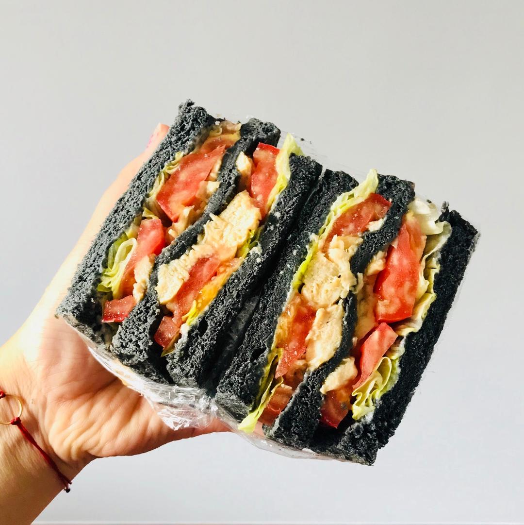 如何做超厚的沼三明治~详细tip！牛油果鸡蛋午餐肉三明治~