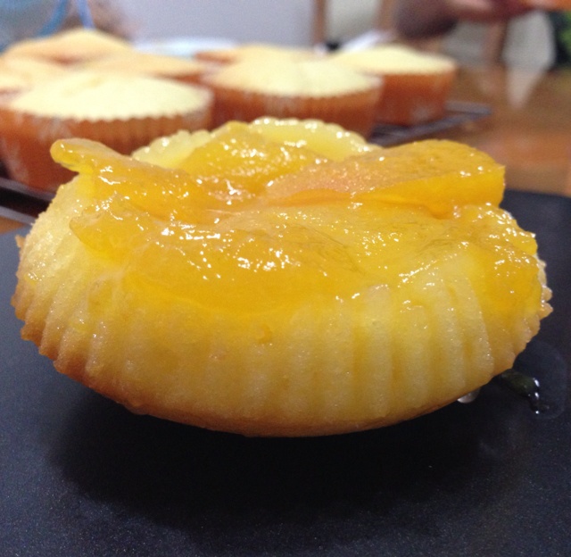 焦糖菠萝反转蛋糕