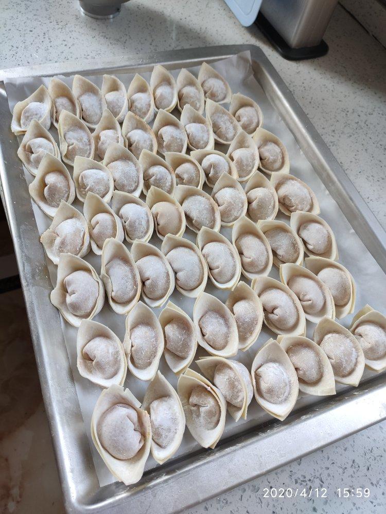 虾仁猪肉胡萝卜馄饨-附剥活虾技巧.几种馄饨包法