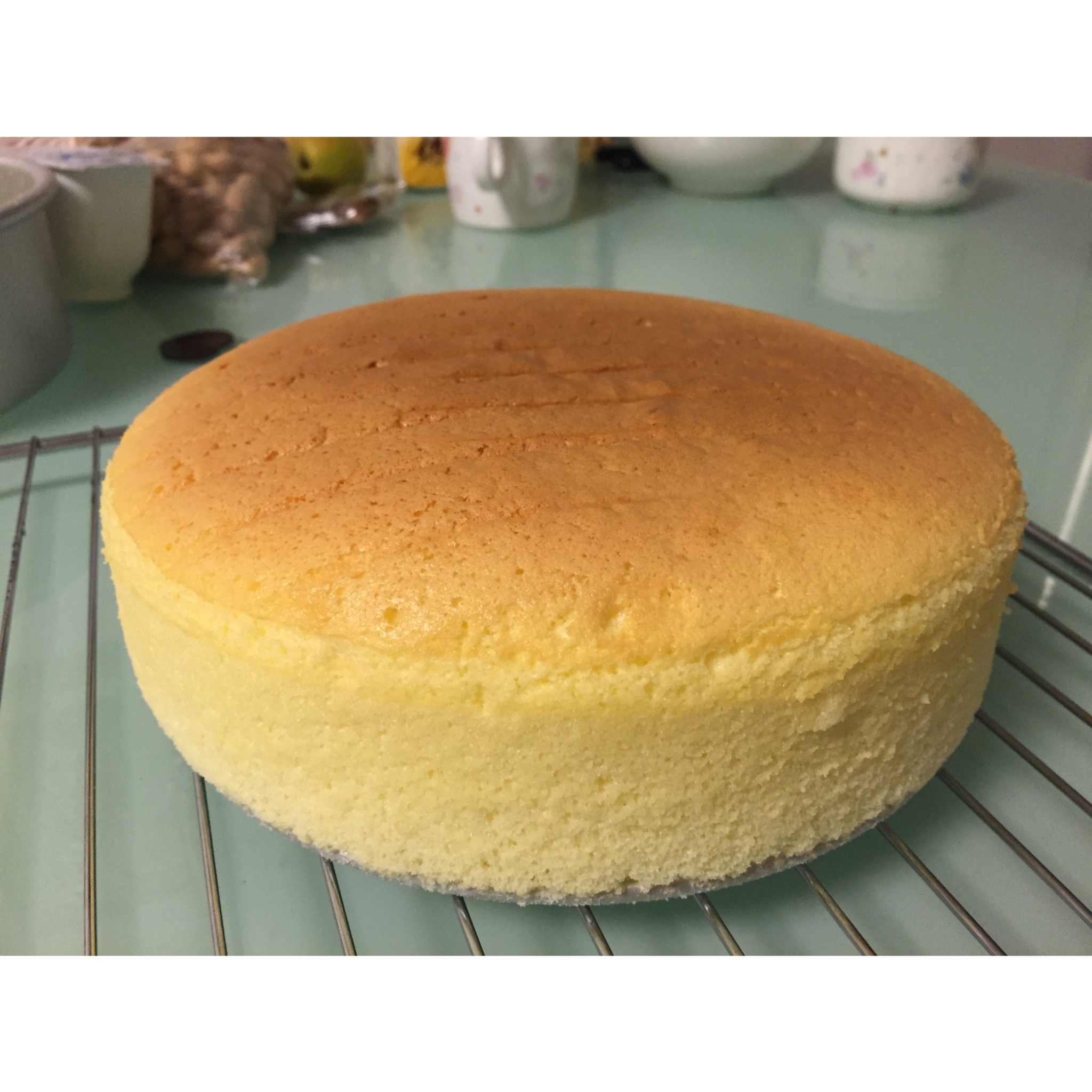 消耗淡奶油之作——淡奶油小蛋糕