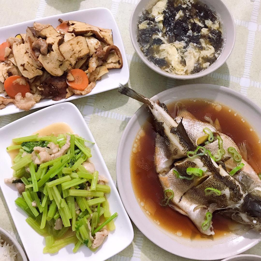 爱倒腾的嘟小悦