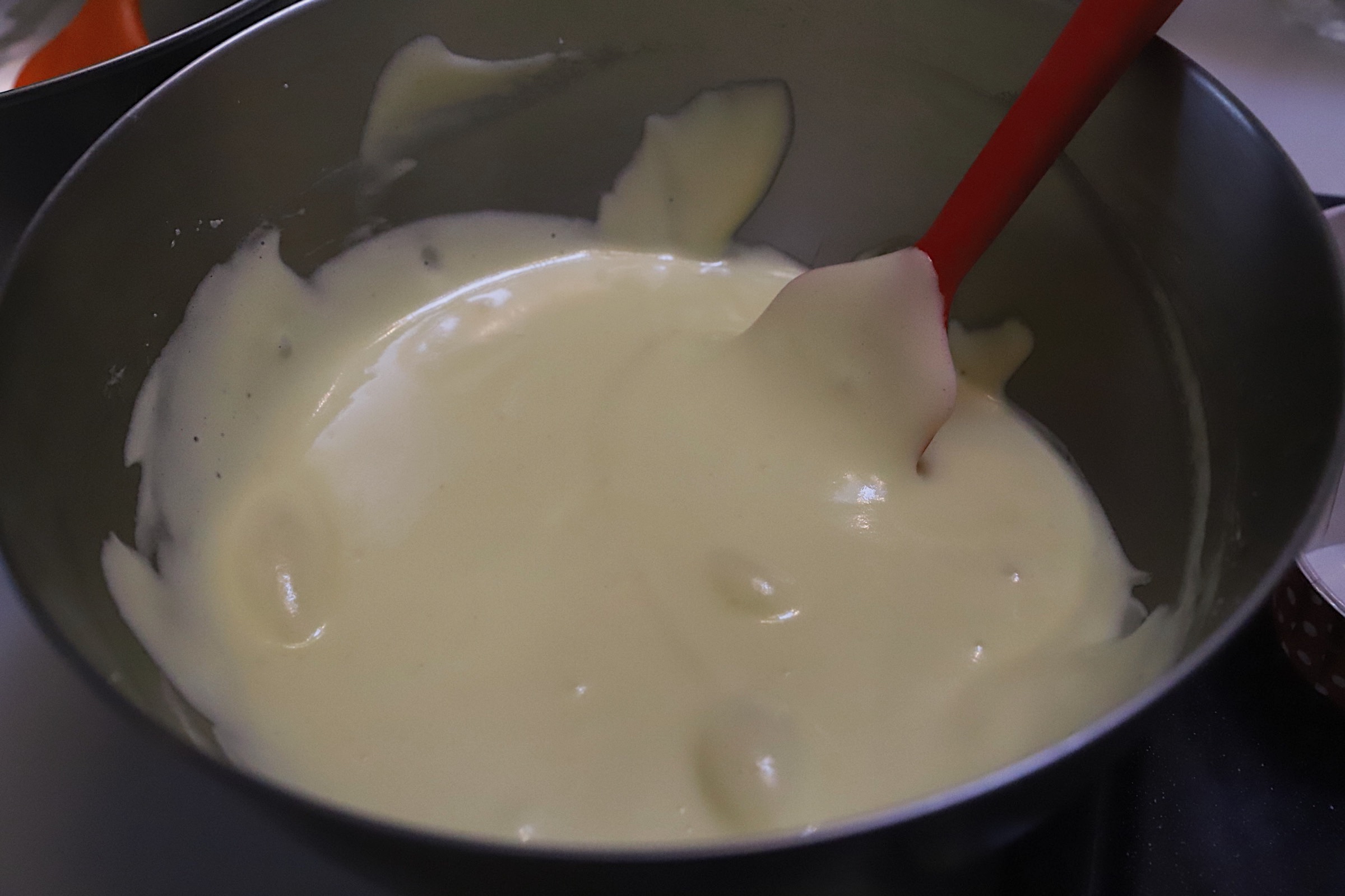 白玉丸子🍡豆乳纸杯蛋糕的做法 步骤13