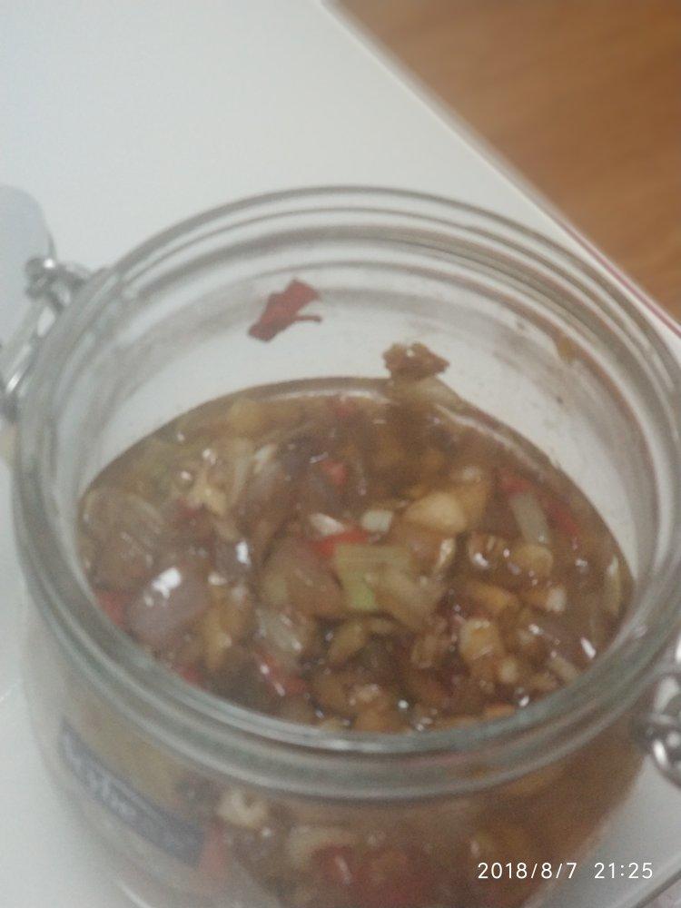 秘制蒜蓉酱（烤生蚝扇贝、锡纸金针菇，干拌面）