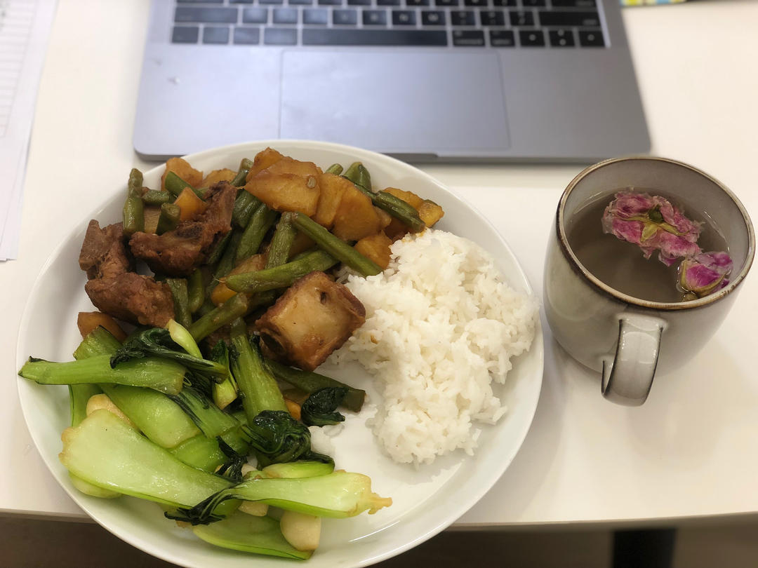 排骨炖土豆豆角