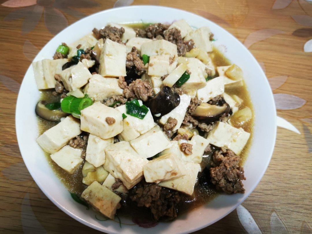 超级下饭的香菇肉沫豆腐