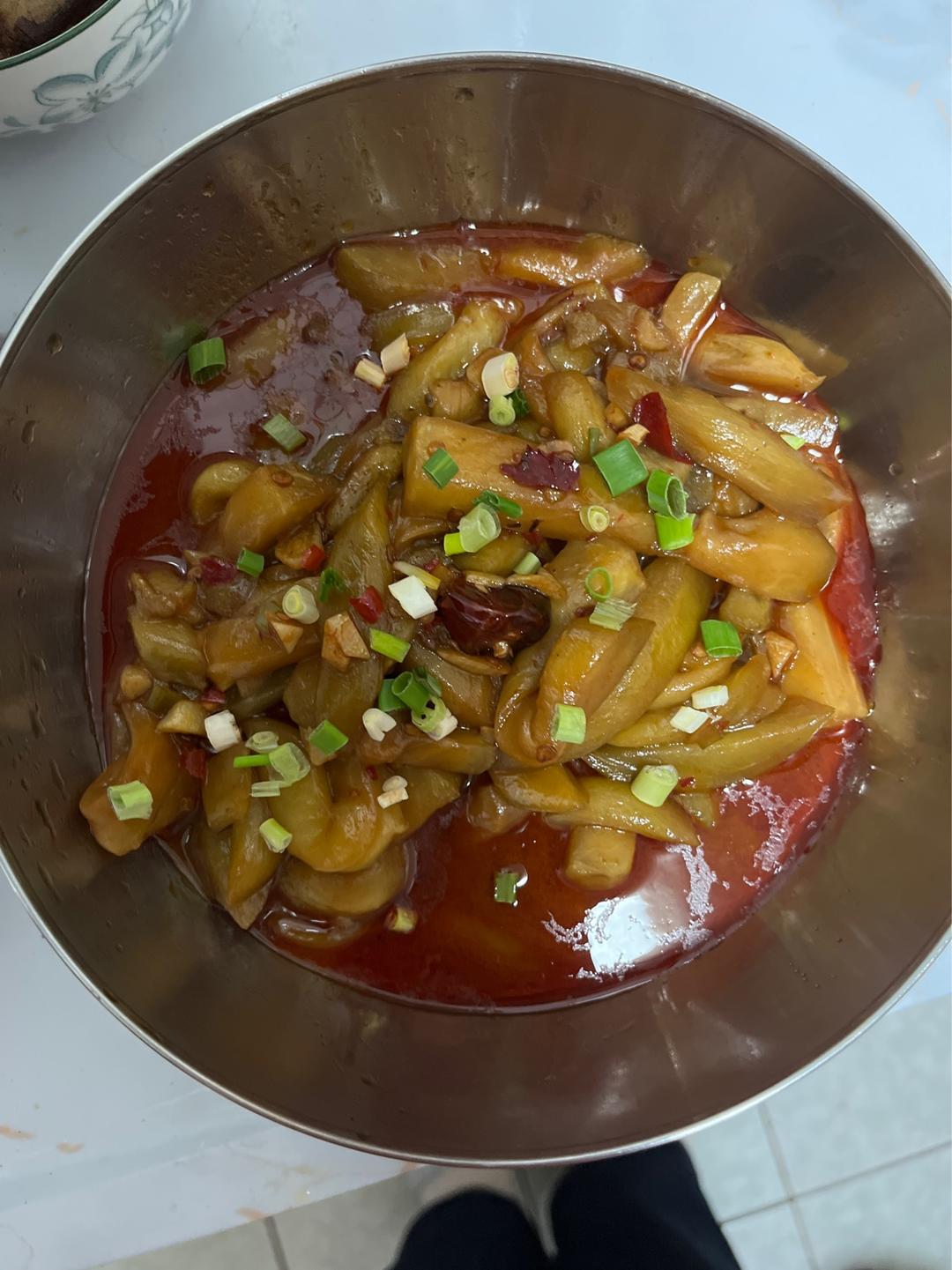 开胃下饭菜！巨简单的家常鱼香茄子煲