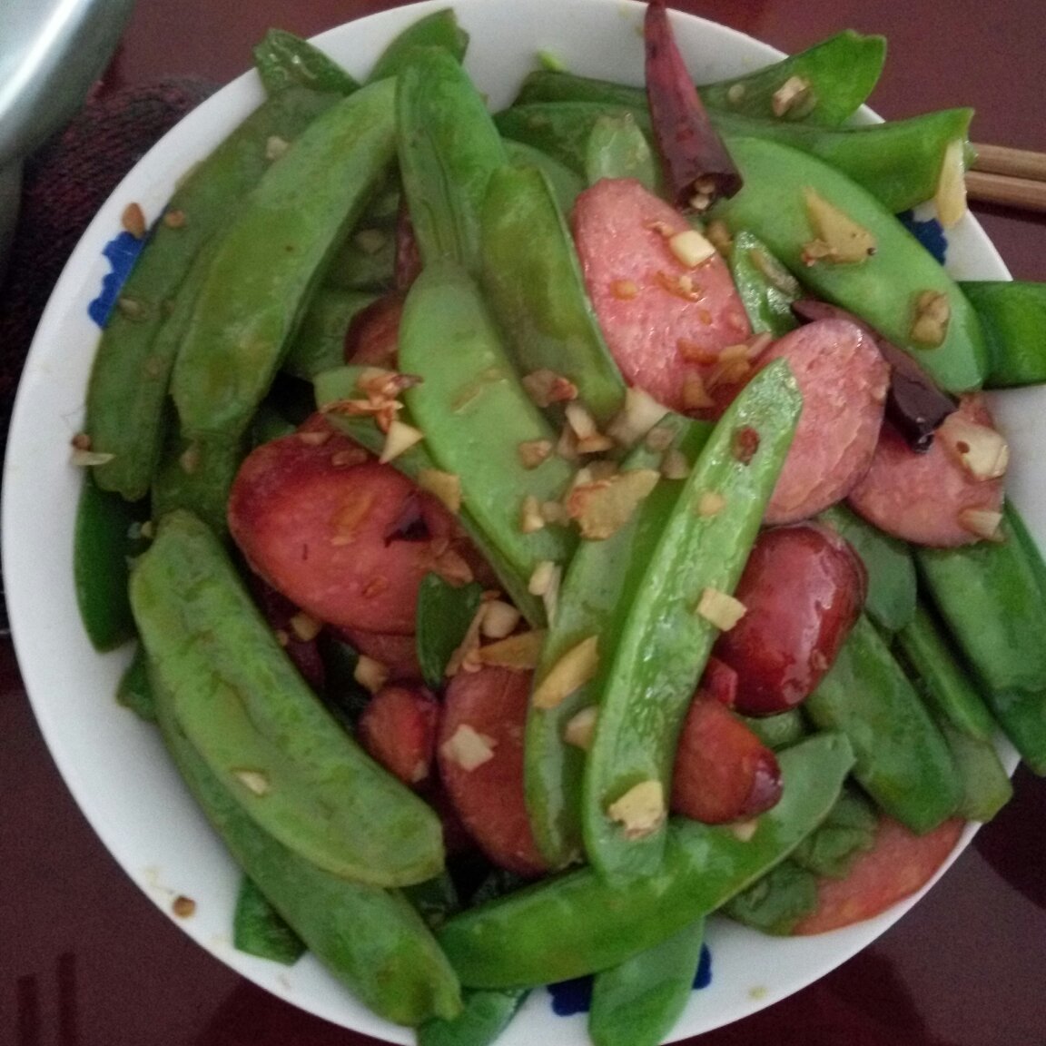 清炒豌豆片~老丁的私房菜