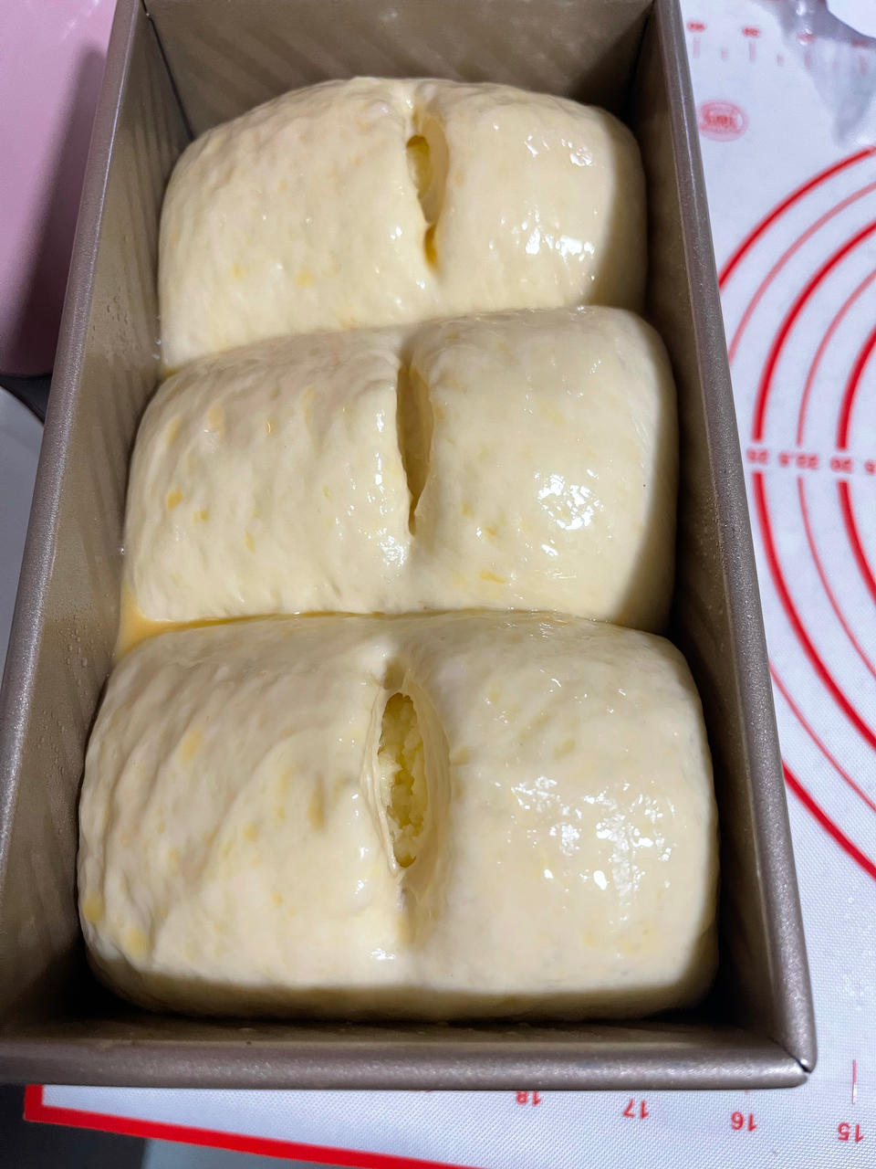 我认为最好吃的吐司🍞重磅奶油奶酪吐司（内含奶油奶酪馅料制作方法）