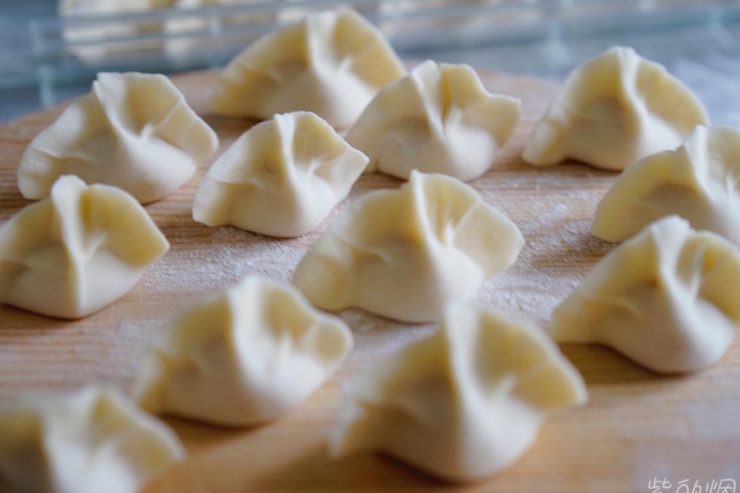 鸡肉玉米馅饺子（小美版）的做法