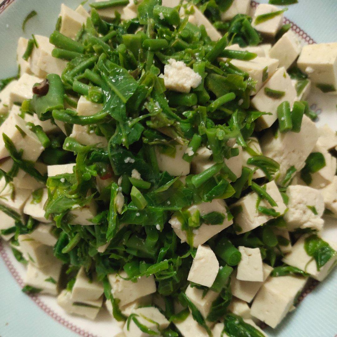 香椿拌豆腐