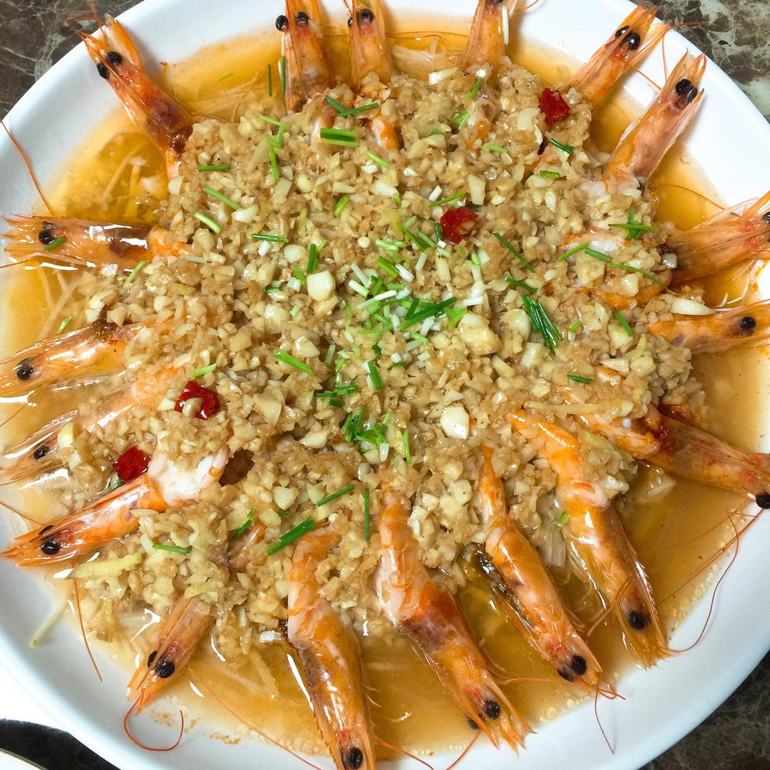蒜蓉开边虾蒸粉丝金针菇