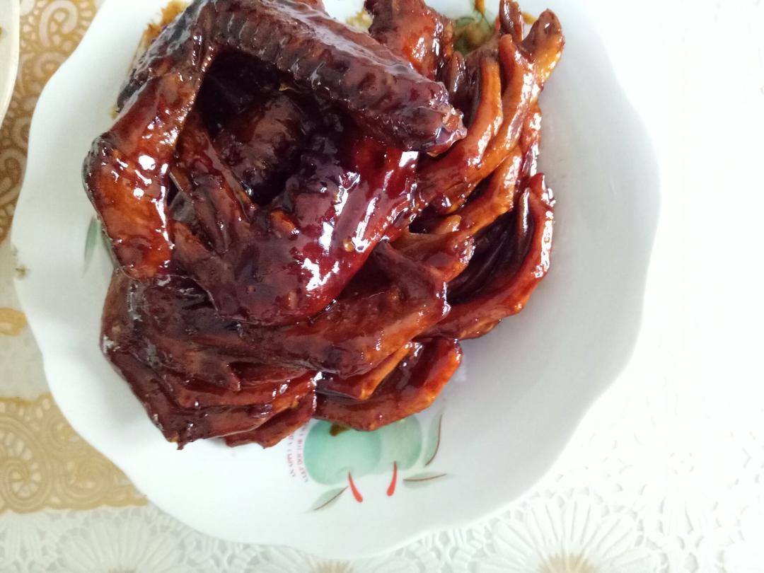 完爆小吃摊之卤鸭爪